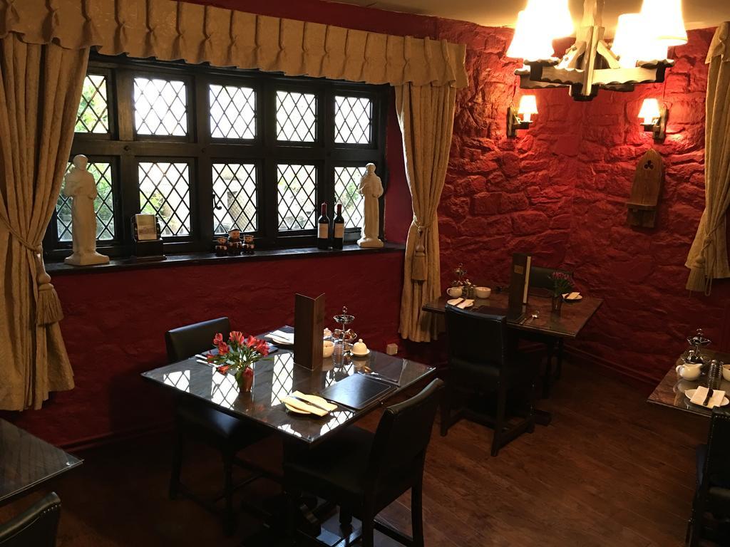 The Oxenham Arms Hotel Devon South Zeal Kültér fotó